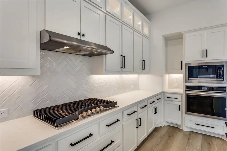 Close-up of interior finishes inside a home in , Mansfield (Image 11).