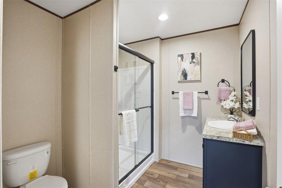 Furnished interior view inside a new home in , Grandview (Image 7).