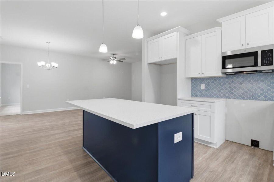 22-115 Sagewood Dr-22