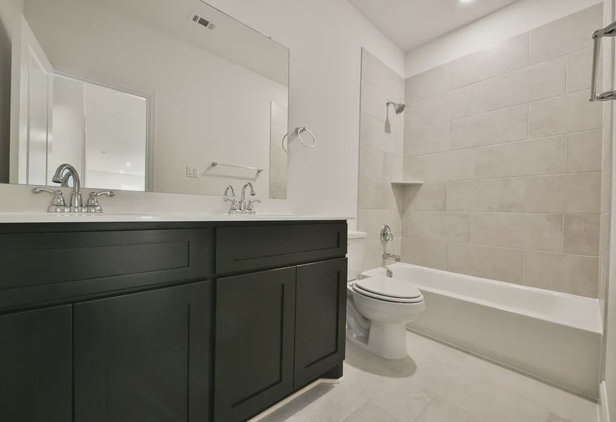 Plan 5049 bath 3 - 16 of 16 Plan 5049 bath 3 - 16 of 16