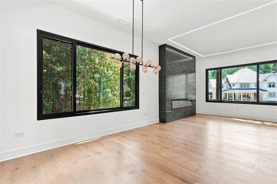 Spacious, unfurnished interior of a new home in , Atlanta (Image 47).
