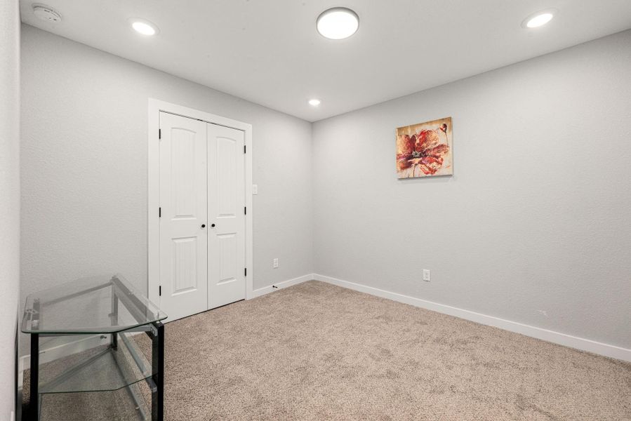 Image 7 of a home in . Image 7 of a home in .