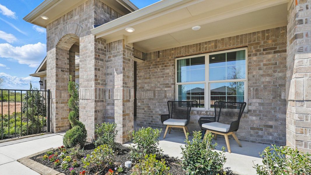 Representative exterior details of a home built from the elgin by D.R. Horton in Townes Landing, Fort Worth (Image 3). Representative exterior details of a home built from the elgin by D.R. Horton in Townes Landing, Fort Worth (Image 3).