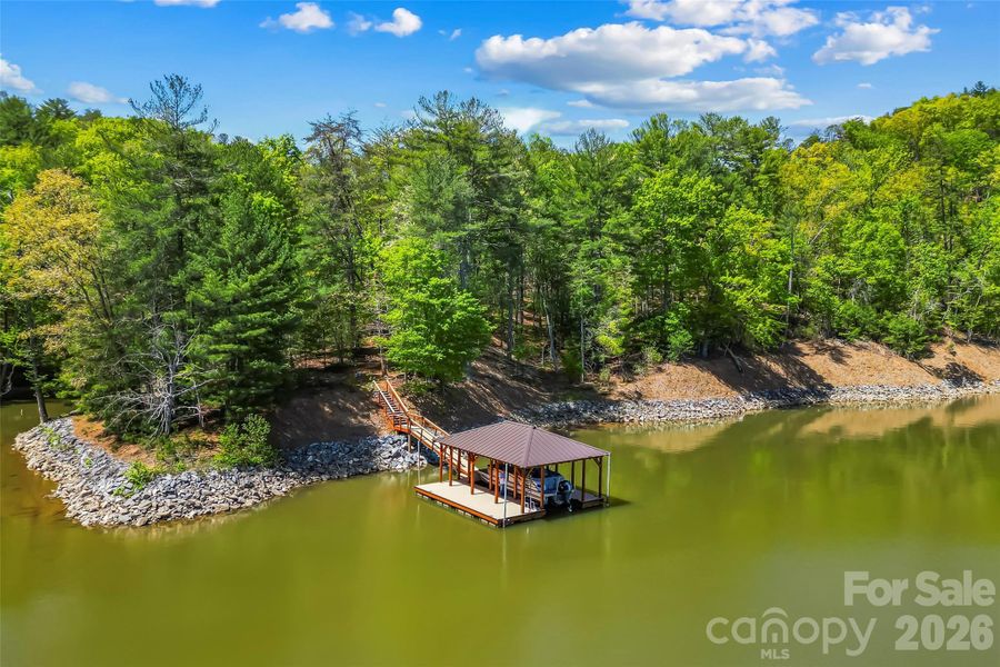 Natural landscape and outdoor views near  in Marion (Image 42).