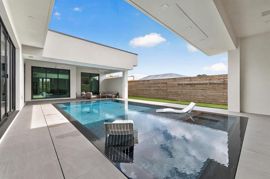 POOL / SPA POOL / SPA