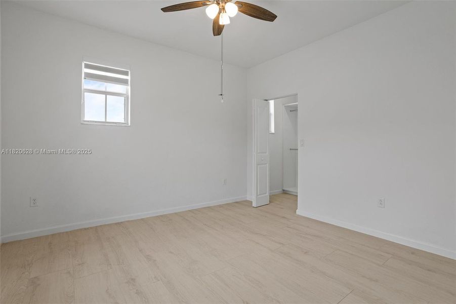 Spacious, unfurnished interior of a new home in , Miami (Image 28).