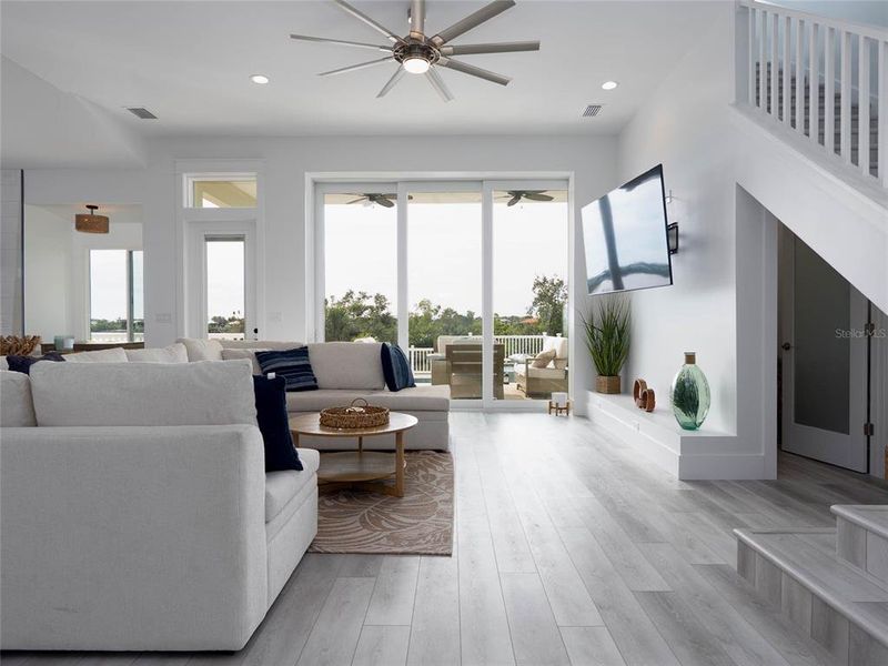Furnished interior view inside a new home in , Englewood (Image 39).