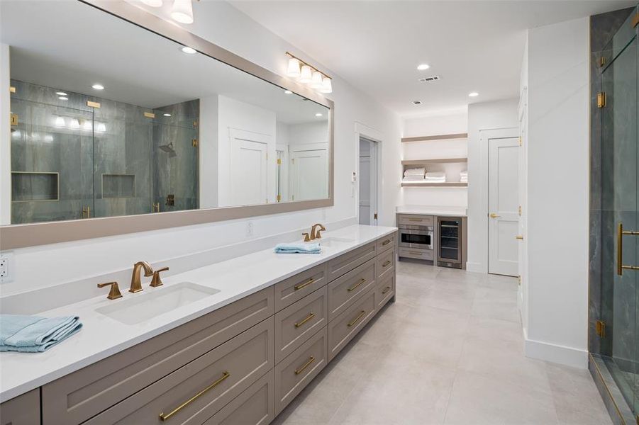 Furnished interior view inside a new home in , Mabank (Image 10).