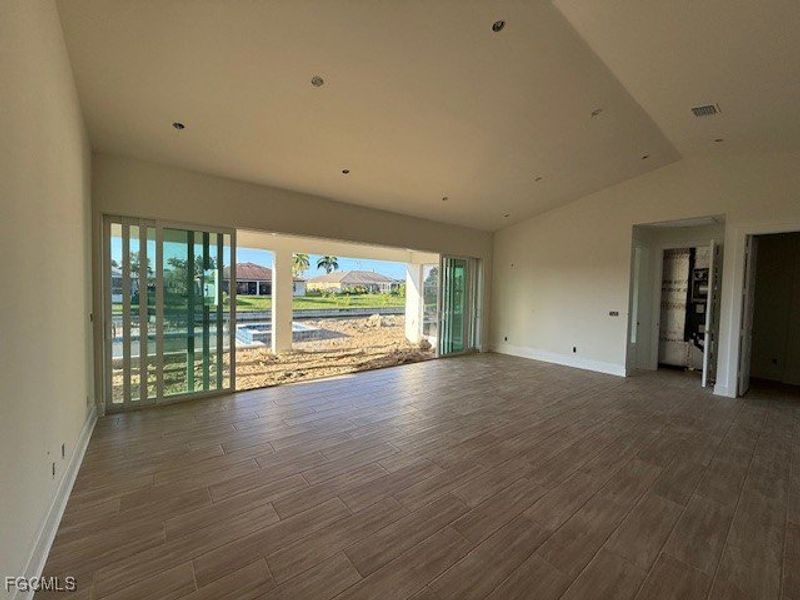 Spacious, unfurnished interior of a new home in Cape Coral, Cape Coral (Image 8). Spacious, unfurnished interior of a new home in Cape Coral, Cape Coral (Image 8).