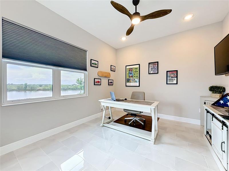 Furnished interior view inside a new home in , Mount Dora (Image 38).