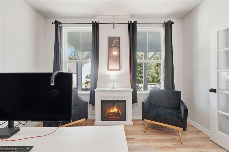 Furnished interior view inside a new home in Riverwood, Dallas (Image 35).