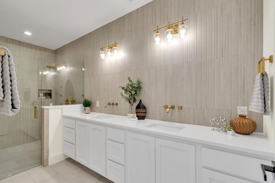 Furnished interior view inside a new home in , Lago Vista (Image 13). Furnished interior view inside a new home in , Lago Vista (Image 13).