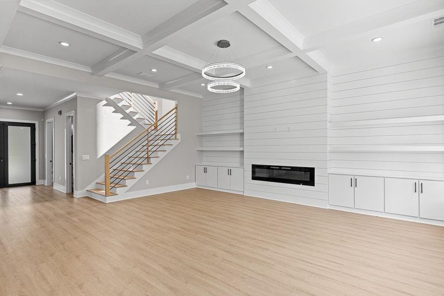 Spacious, unfurnished interior of a new home in , Jefferson (Image 37).