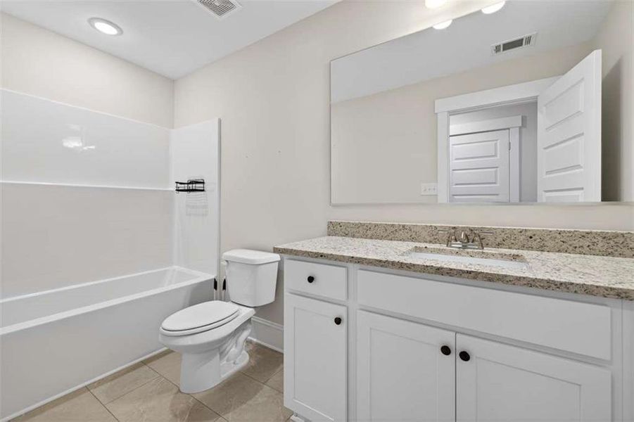 Furnished interior view inside a new home in , Comer (Image 21).