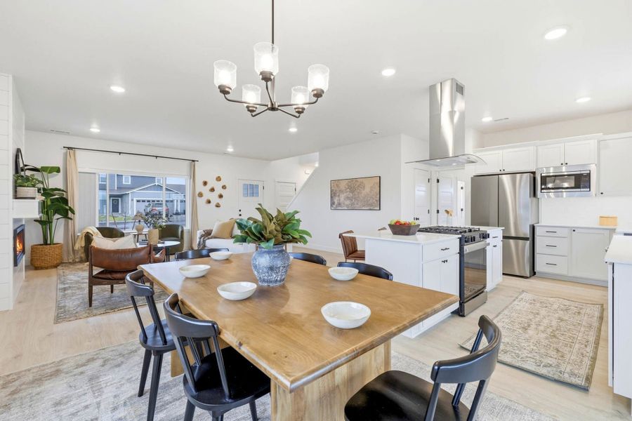 Furnished interior view inside a new home in Upland Meadows, Hermiston (Image 18).