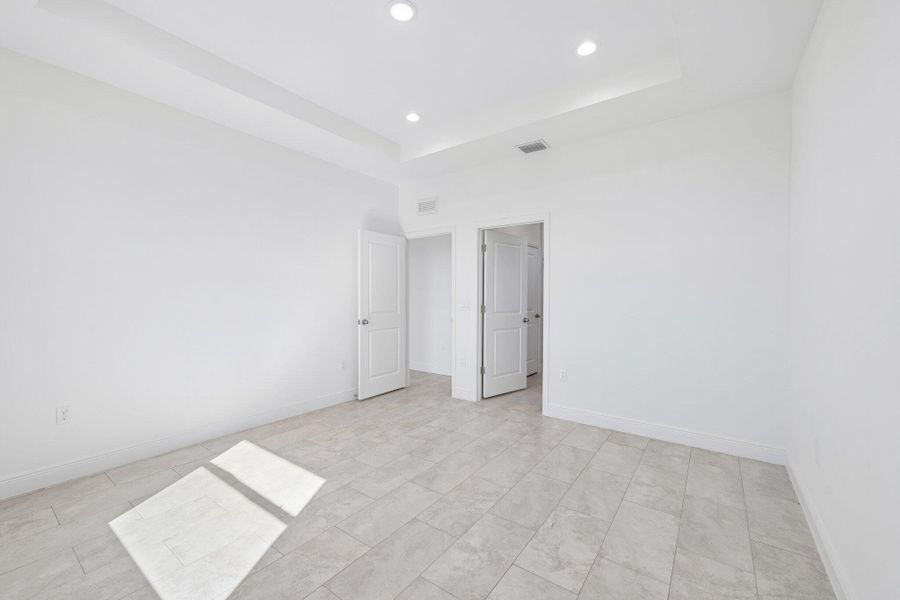 20-web-or-mls-S Castle Cir-S2204-020