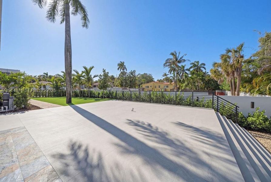 Community amenities in , Fort Lauderdale (Image 79).