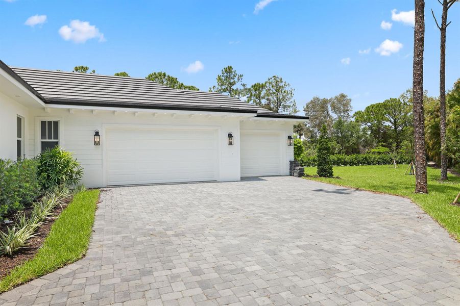 11899 Sanbourn Court - 8.jpg-FULL