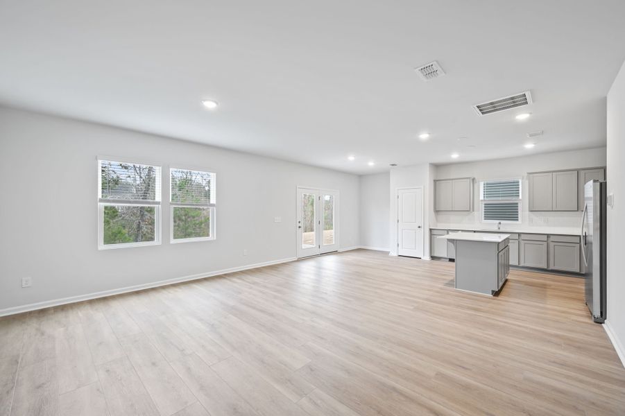 Spacious, unfurnished interior of a new home in Grand Arbor, Blythewood (Image 18). Spacious, unfurnished interior of a new home in Grand Arbor, Blythewood (Image 18).