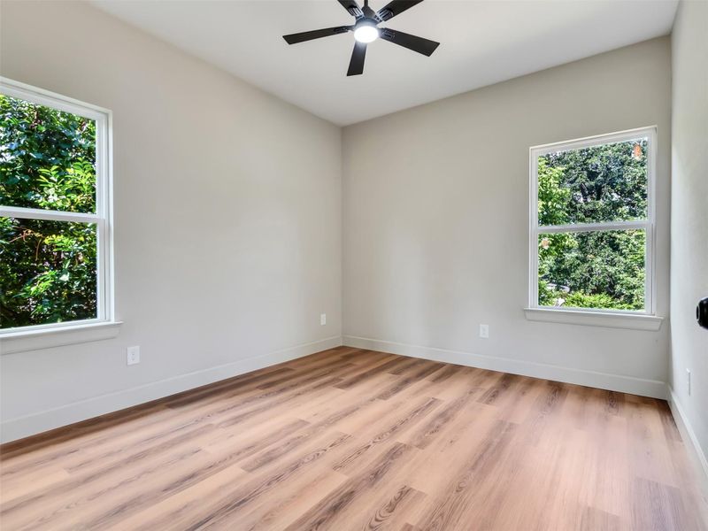 Spacious, unfurnished interior of a new home in , Willis (Image 29).