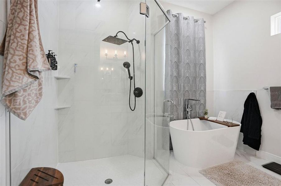 Furnished interior view inside a new home in , Weeki Wachee (Image 43).
