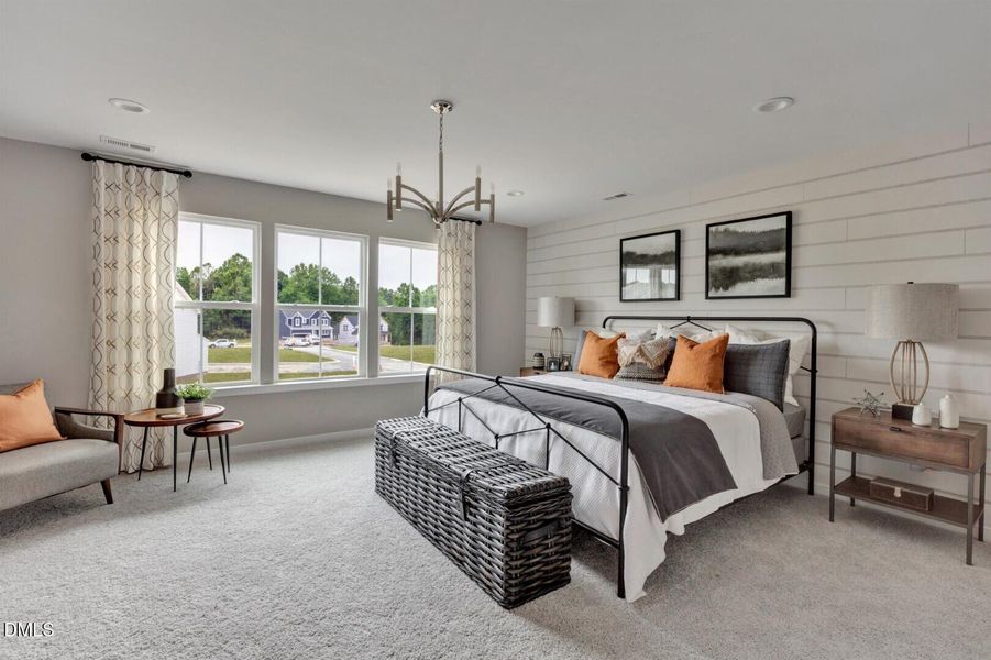 24-Owner's Suite (Large)