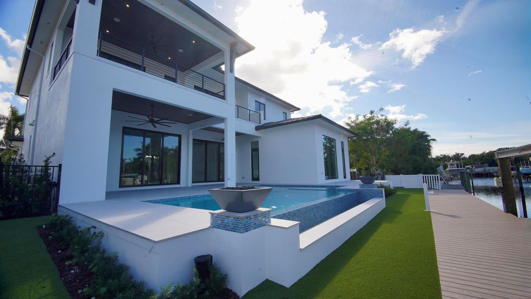 Exterior details and patio area of a home in , Palm Beach Gardens (Image 32).