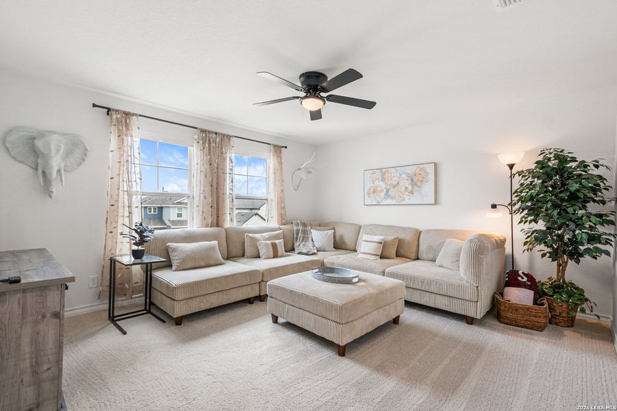 Furnished interior view inside a new home in Corley Farms, Boerne (Image 27).