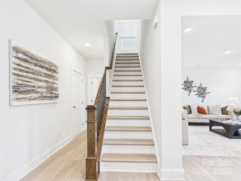 Image 27 of a home in Kinghurst Cove.