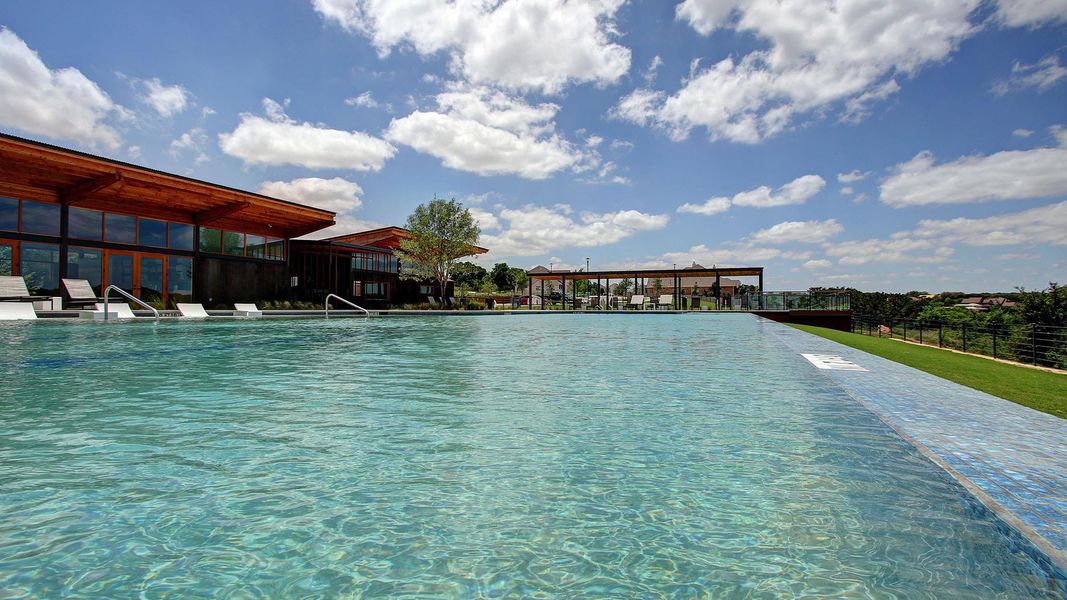 Community amenities in Wolf Ranch, Georgetown (Image 7).