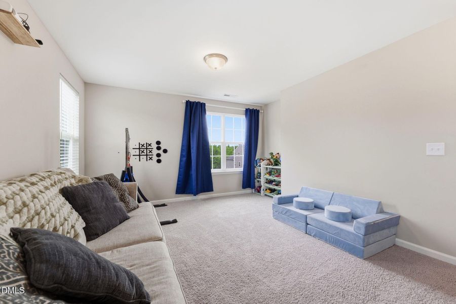21-web-or-mls-_2041770