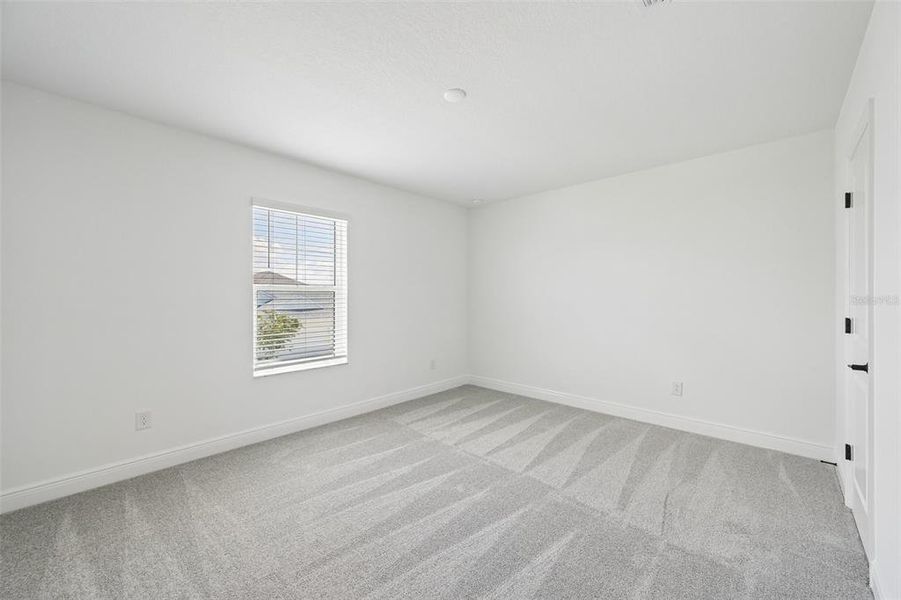 Spacious, unfurnished interior of a new home in SeaFlower, Bradenton (Image 17).