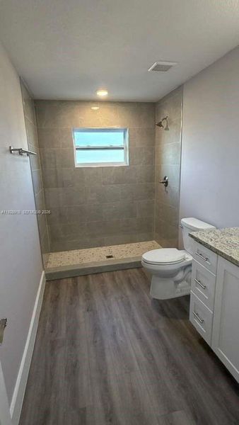 Image 55 of a home in .