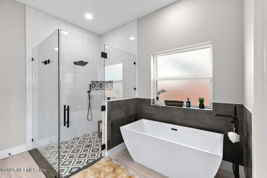 Furnished interior view inside a new home in , Jacksonville Beach (Image 28).