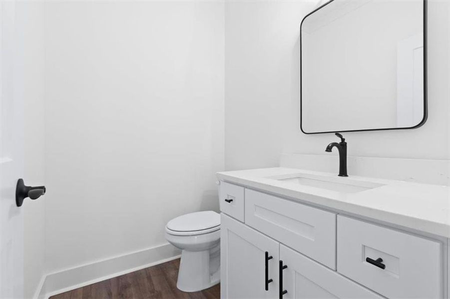 Furnished interior view inside a new home in , Waleska (Image 15).