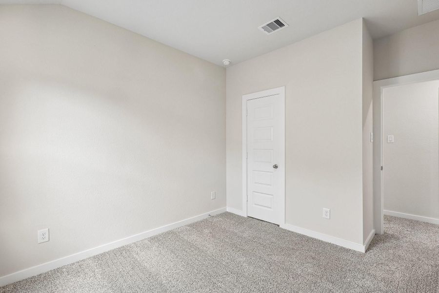 Spacious, unfurnished interior of a new home in Granger Pines, Conroe (Image 20). Spacious, unfurnished interior of a new home in Granger Pines, Conroe (Image 20).