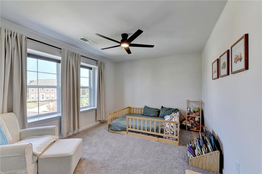 Furnished interior view inside a new home in Sweetbay Farm, Lawrenceville (Image 49).