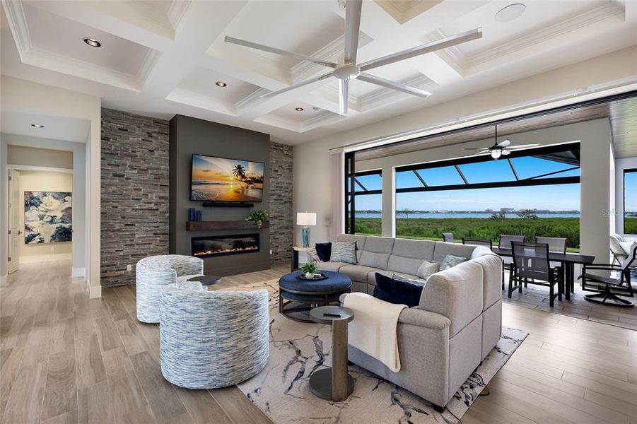 Community amenities in , Palmetto (Image 47).