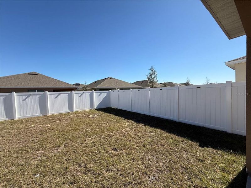 Exterior details and patio area of a home in Cypress Park Estates, Haines City (Image 3).