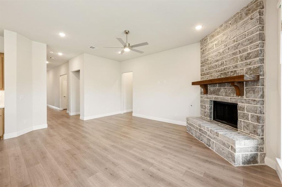 Spacious, unfurnished interior of a new home in Waterscape Classic 60s, Royse City (Image 29).