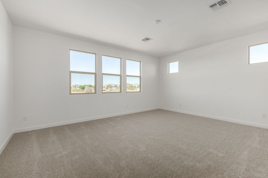 Spacious, unfurnished interior of a new home in Landmarke, San Tan Valley (Image 13).