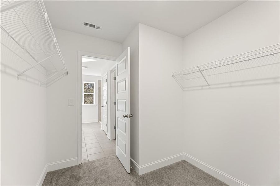 Spacious, unfurnished interior of a new home in Mulberry Summit, Flowery Branch (Image 20). Spacious, unfurnished interior of a new home in Mulberry Summit, Flowery Branch (Image 20).