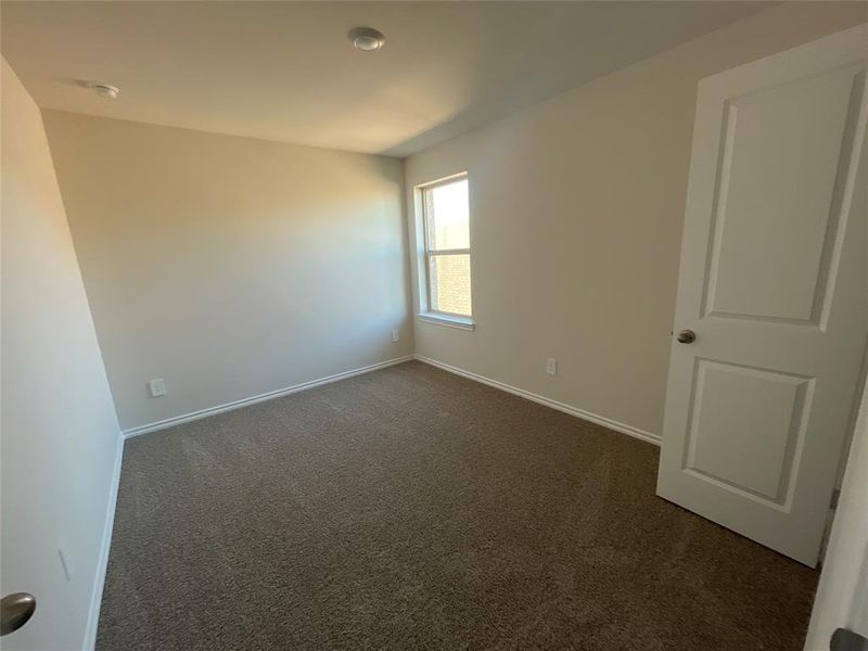 Spacious, unfurnished interior of a new home in Elevon, Lavon (Image 11).