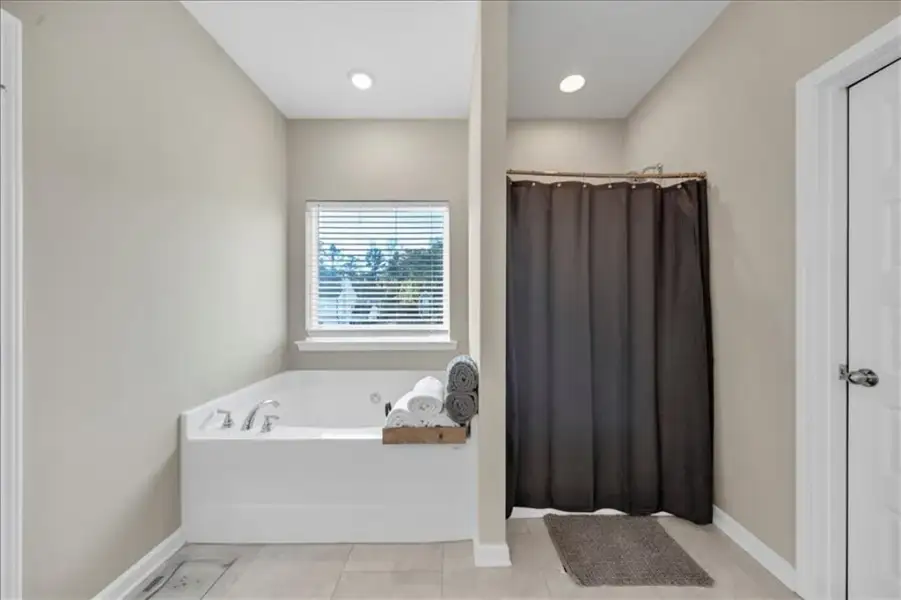 Furnished interior view inside a new home in Traditions at Cedarcrest, Dallas (Image 35).