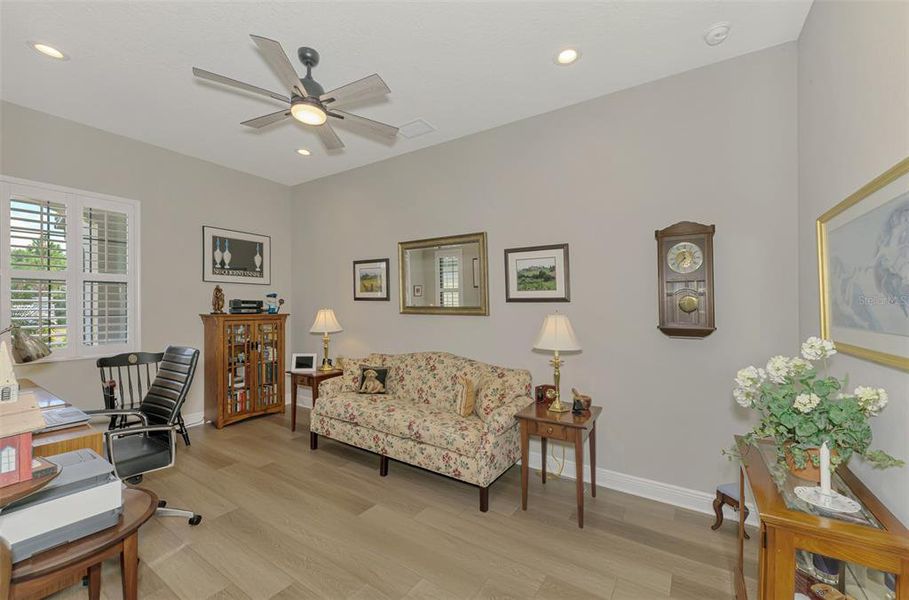 Furnished interior view inside a new home in , Venice (Image 22).