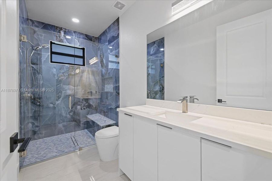 Furnished interior view inside a new home in , Labelle (Image 14).