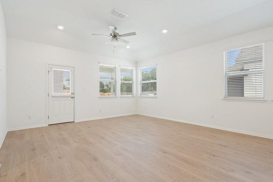 Not the actual home. Representative photo of a completed home of the same plan. Features will vary. Please confirm details with the New Home Consultant Not the actual home. Representative photo of a completed home of the same plan. Features will vary. Please confirm details with the New Home Consultant