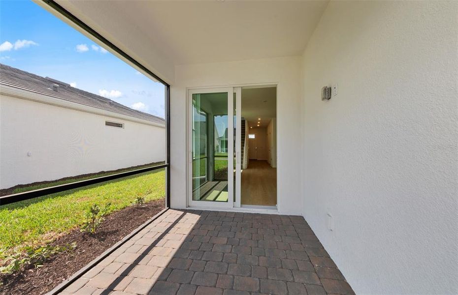 Exterior details and patio area of a home in , Bradenton (Image 2). Exterior details and patio area of a home in , Bradenton (Image 2).