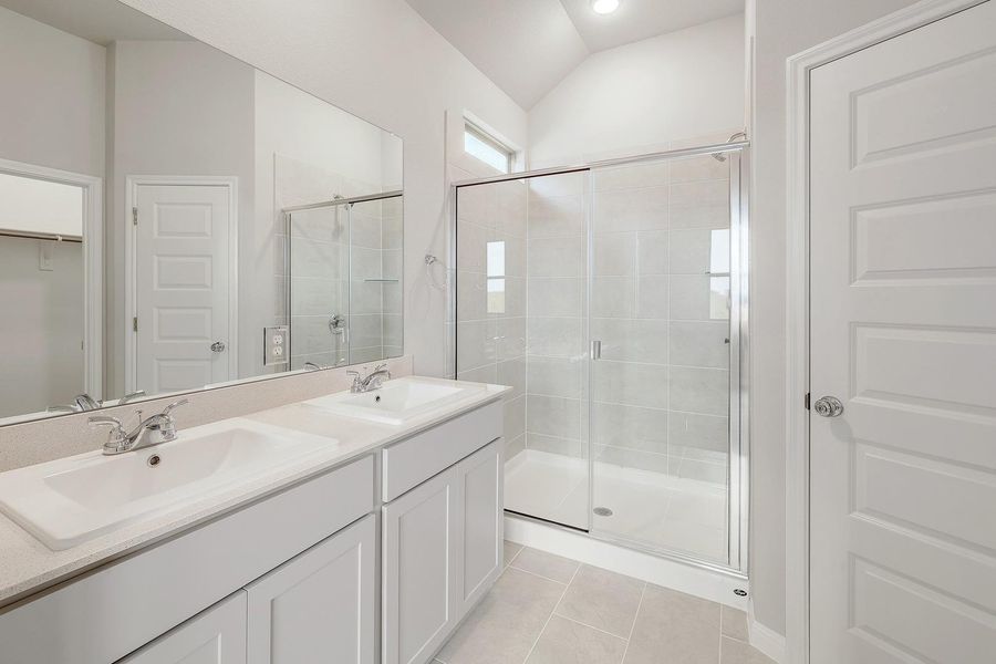 Furnished interior view inside a new home in Trinity Ranch, Elgin (Image 7).
