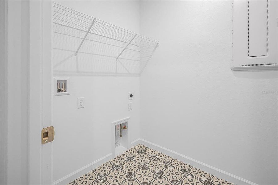 Spacious, unfurnished interior of a new home in Cresswind at Lake Harris, Tavares (Image 18). Spacious, unfurnished interior of a new home in Cresswind at Lake Harris, Tavares (Image 18).